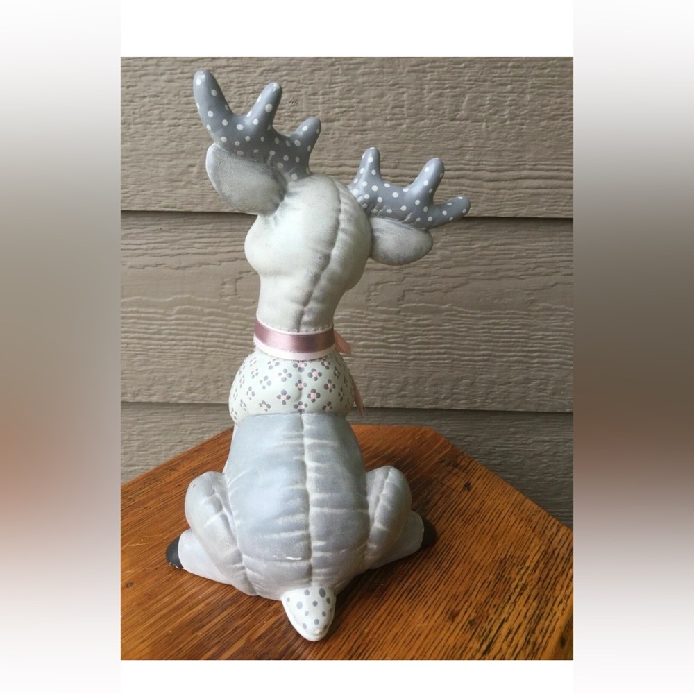 Vintage Decorative Gray and Pink Deer Ceramic Figurine with Bow - Picture 5 of 9